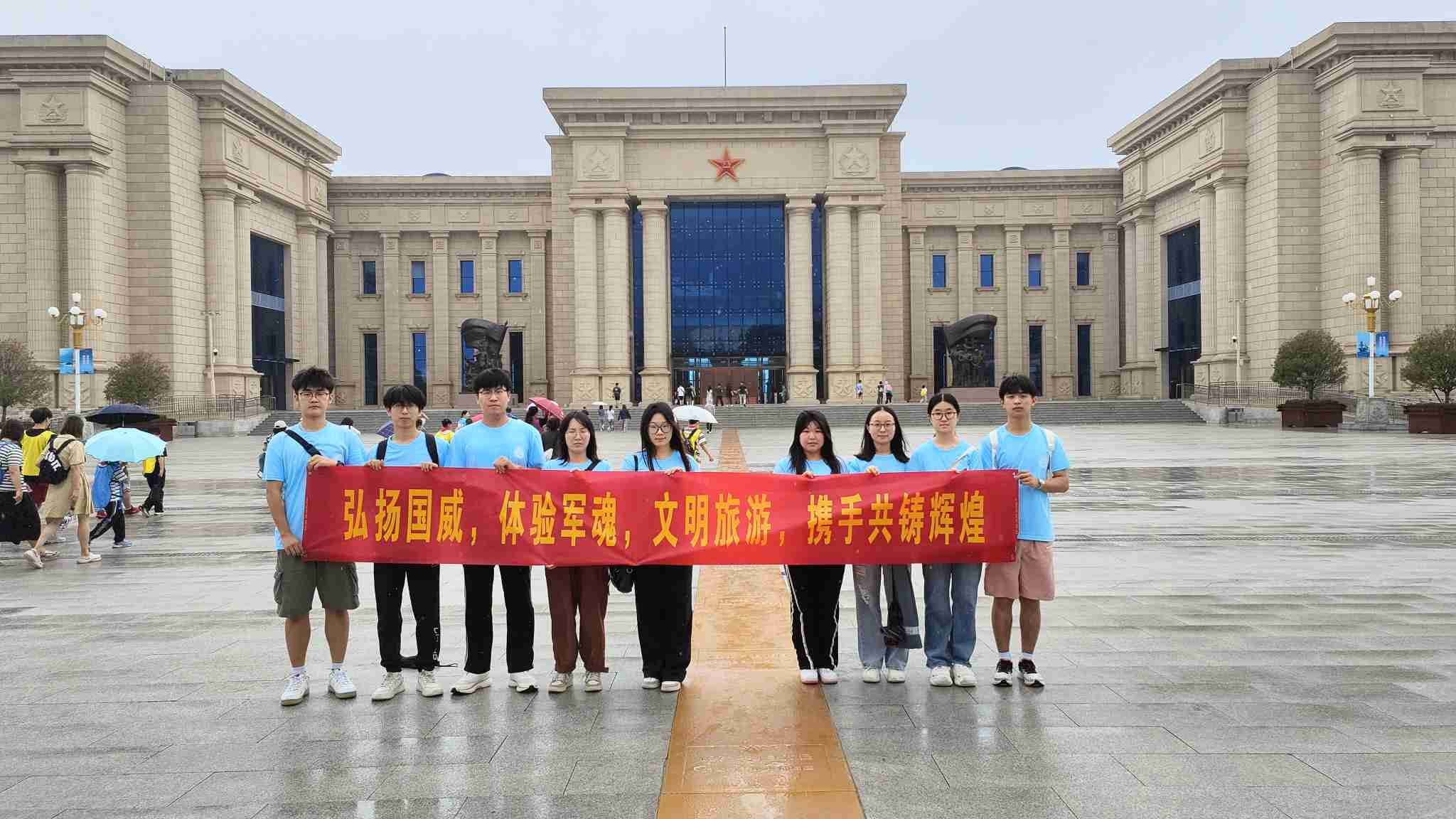 uƼWѲY{飬СΌ`F܊^ILУƪ