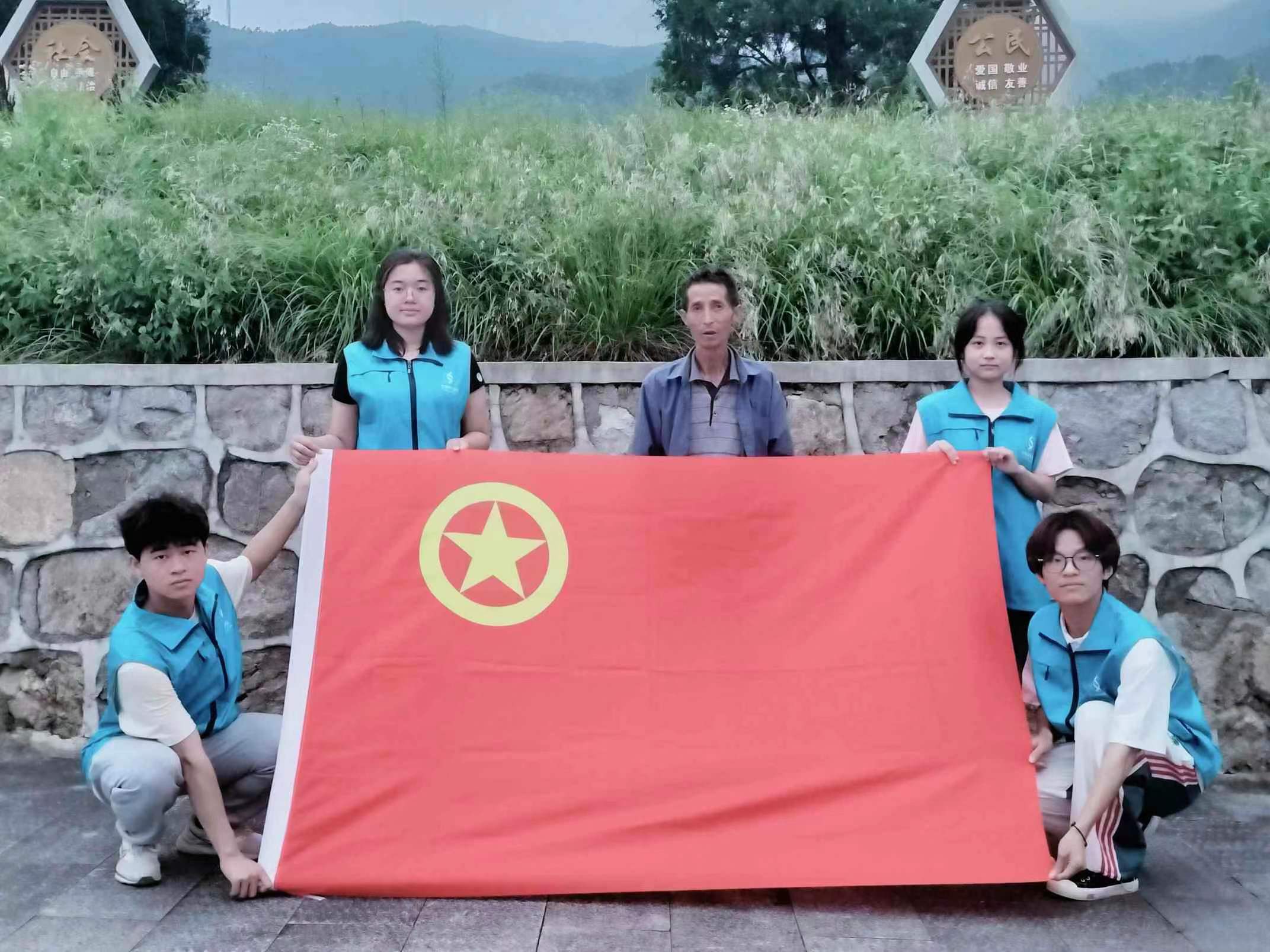 ώW(xu)ƌW(xu)W(xu)ԺС࣬ɭСG֮tI(lng)B(ti)G(sh)`{(dio)ЈF(tun)_չϵлӡLo(h)ֆT