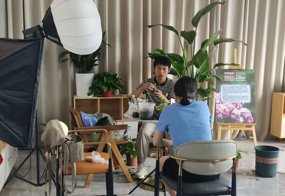 WԺW`߽l壬˽┵ֻld