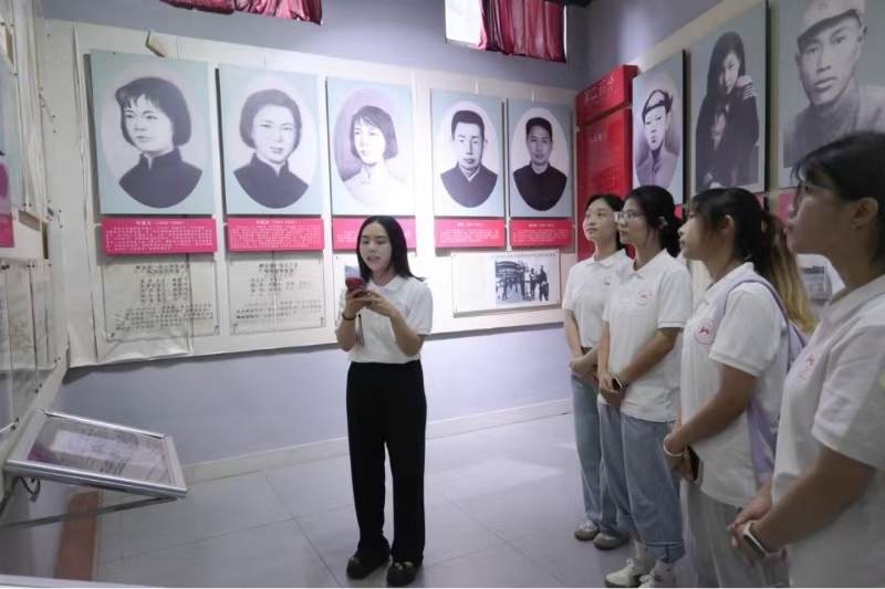 ώW(xu)(sh)_(d)W(xu)Ժ̎ϵ(hu)(sh)`F(tun)KɅ^(q)ʿo(j)^_(ki)չ^(dng)