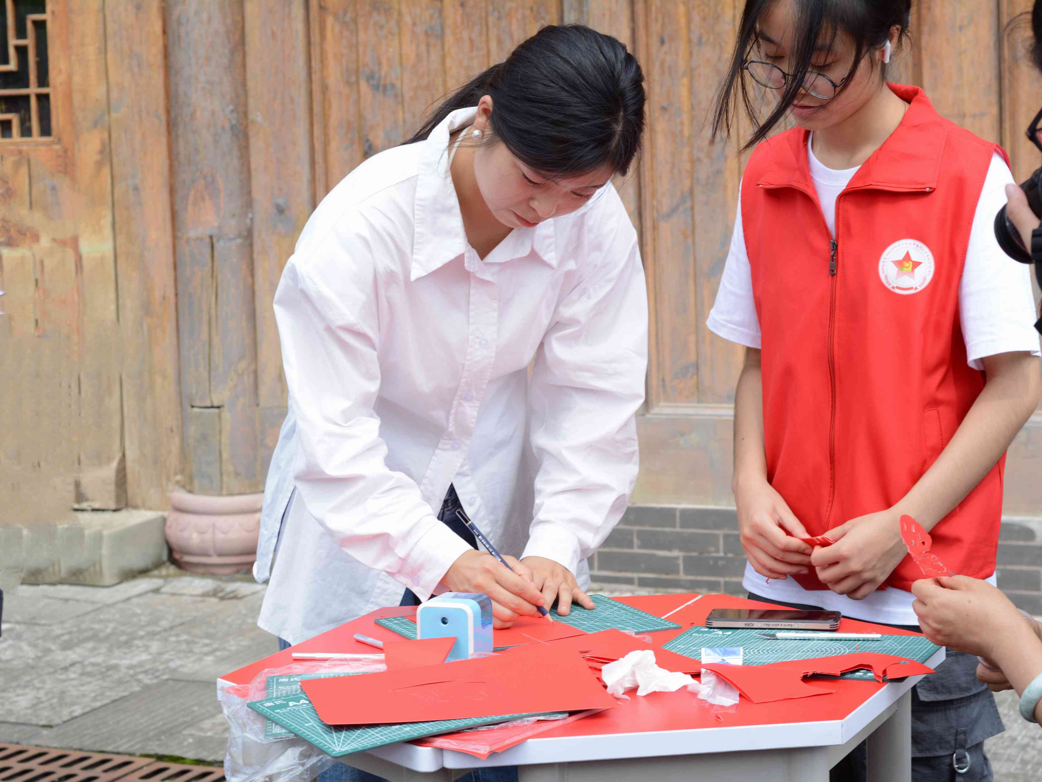 Lq£`Ax͡z(sh)`o(j)(sh)