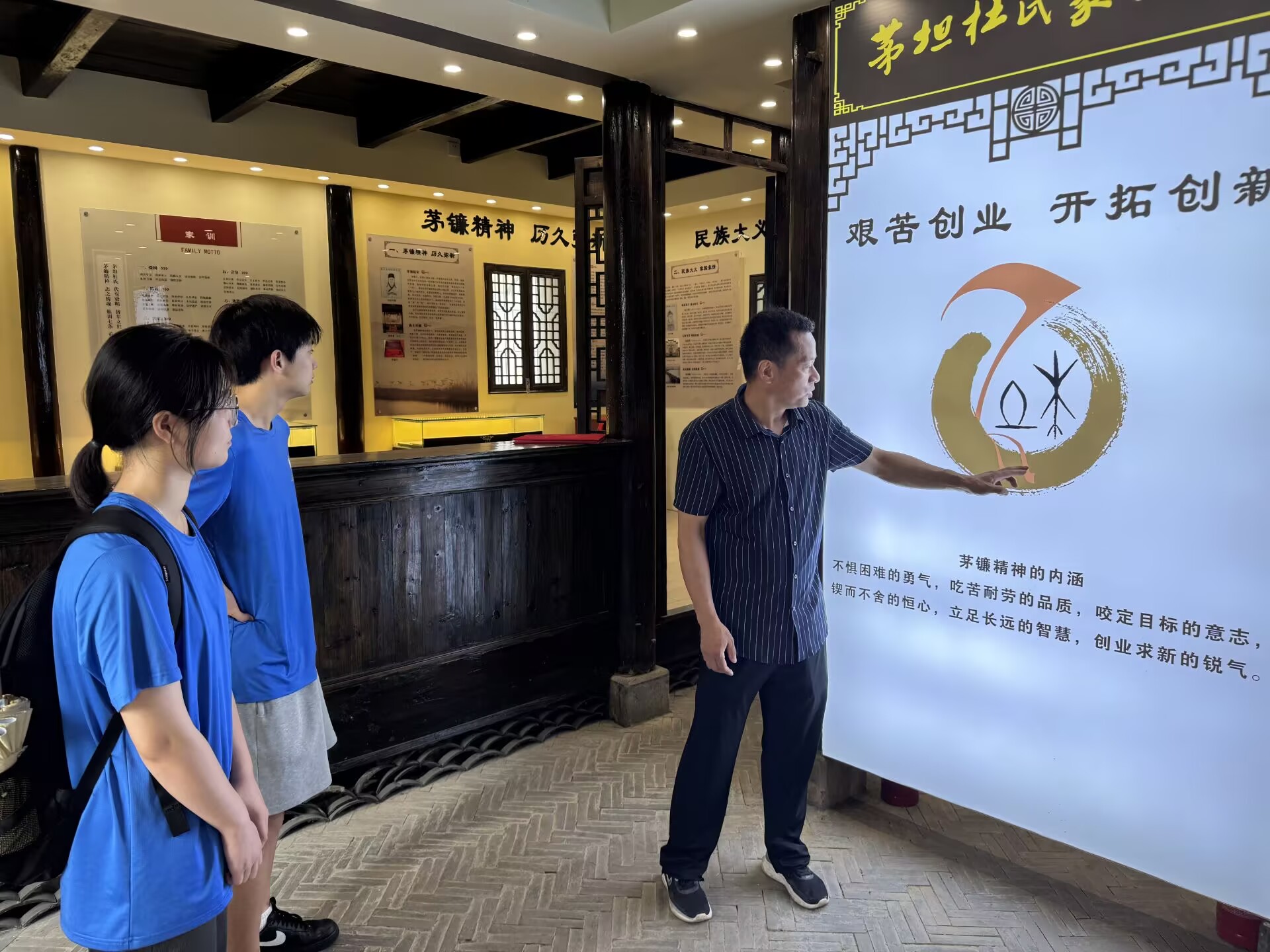 W"F؃Ќ`"̽Lé̹壺ozн 