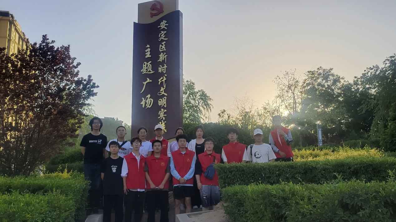 mݽͨW(xu)ľ̌W(xu)ԺM(jn)֮l(xing)l(xing)l(f)չ