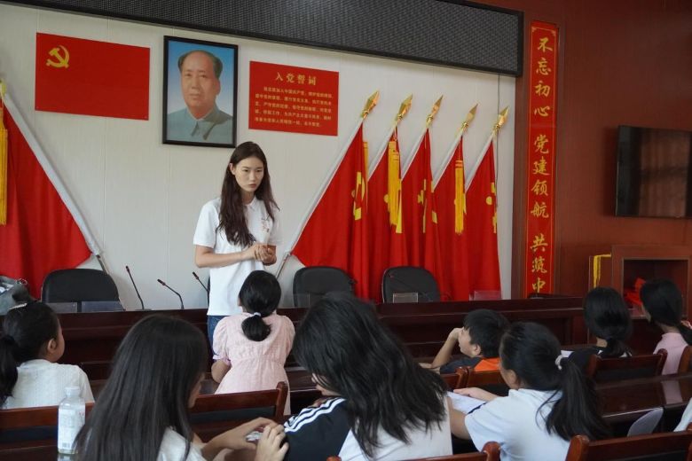 ꖌWԺ־ԸMƺ壺ȫcůͬ