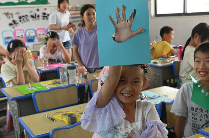 Lģӡ Ͼؔ(ci)(jng)W(xu)СL(fng)ꖹ⹫F(tun)(du)_չՈғơ