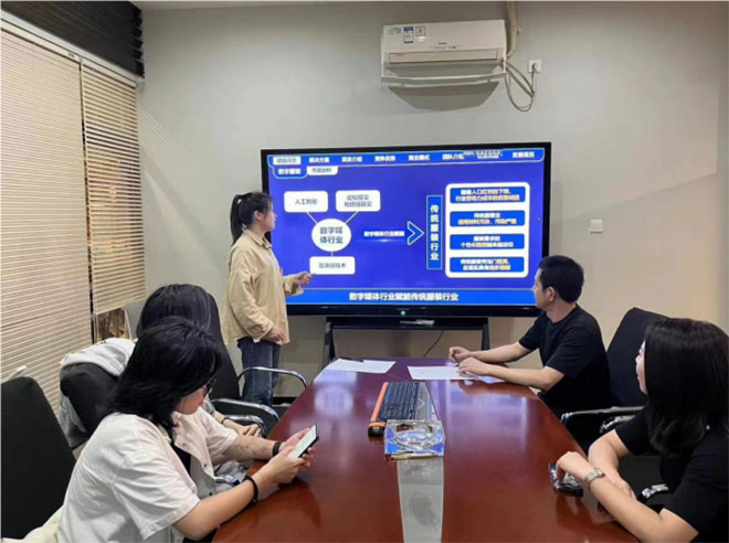 y(tng)cƼ(chung)µ }ԺW(xu) ""Ǫ(d)(xing)Ŀ¶^