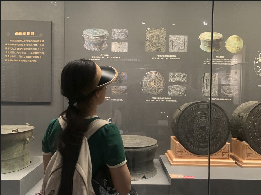 ̽yӣھǧܡVWyż{_չ`{л