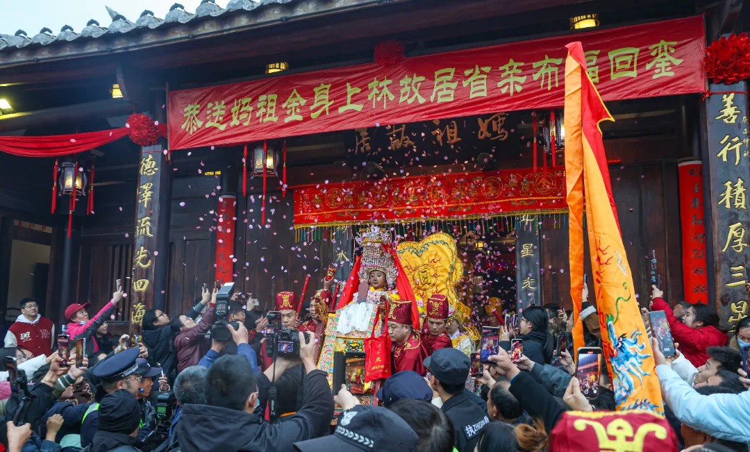 ̌W(xu)ԺR˼xW(xu)Ժ_չEͬġ(hu)(sh)`