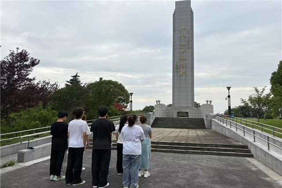 KW(xu)l(xing)L(fng)@W(xu)ʷϣоZഺ