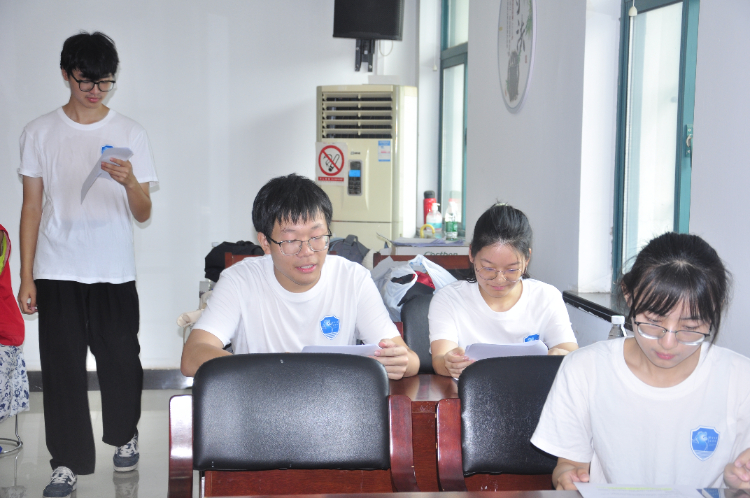 龰ģMͥcͯУo(h)С瘷(l)W(xu)L(zhng)