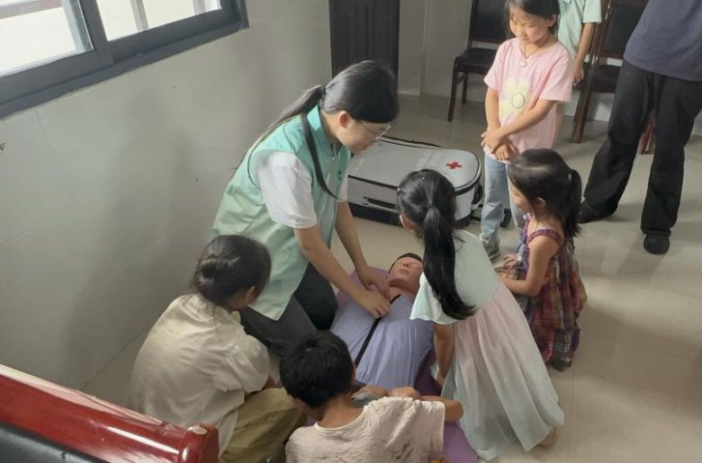 ֪RMl·oͯꡪ״Wϵr`FƱPڽR