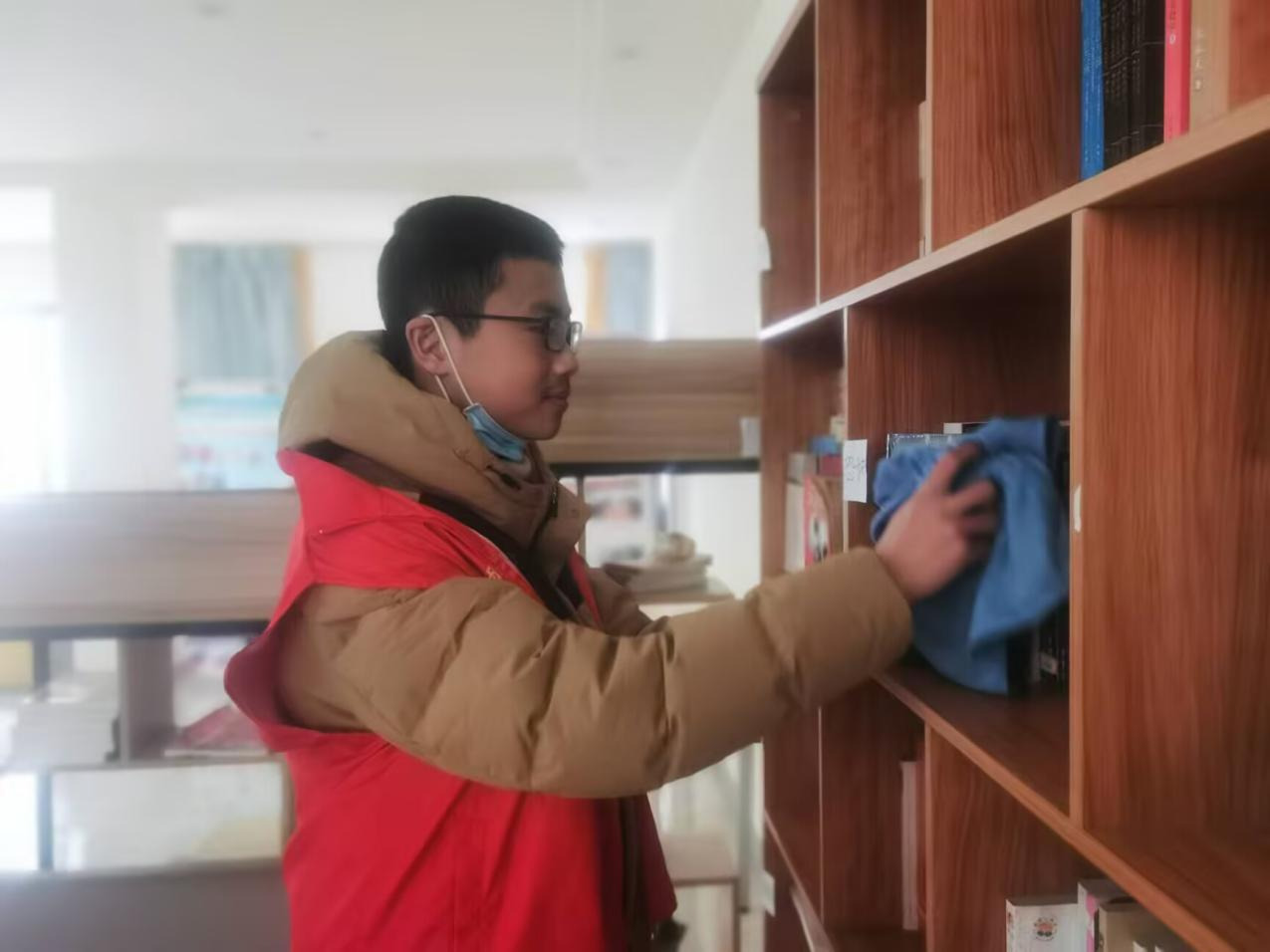 KƼW(xu)＼g(sh)W(xu)Ժ_չ^(q)h(hun)cP(gun)Єӡ`