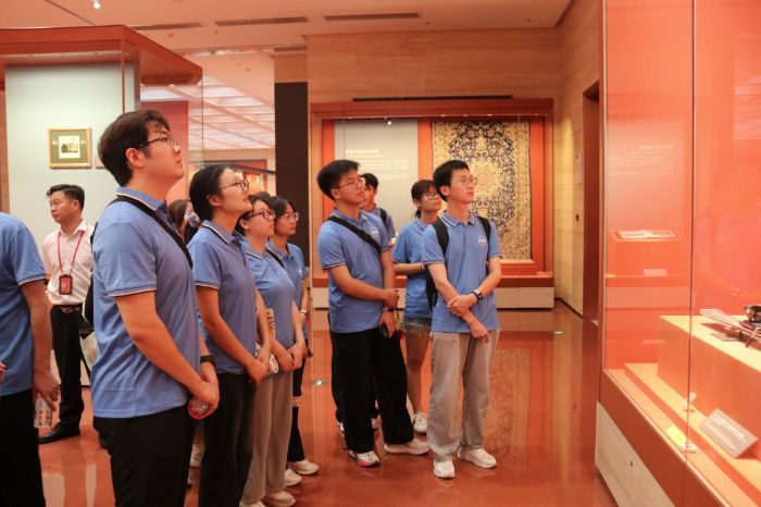 ݿ(zhn)֮Դ ഺ֮־У(zhn)Դ`F(tun)_չ`