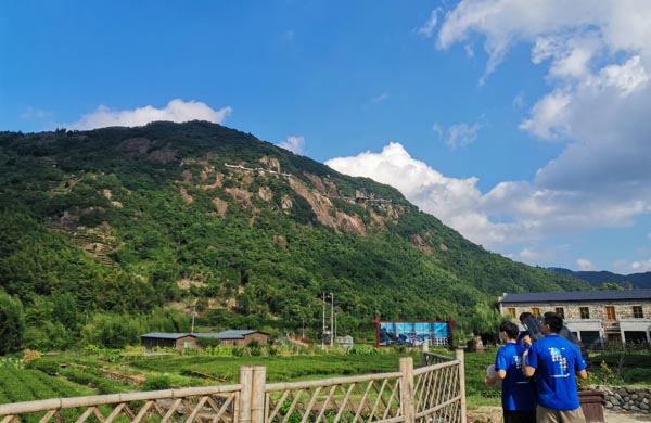 ѭldԣ̤Óؚ¸֮· ͨWС̽LЇؚһ塱Ϫ