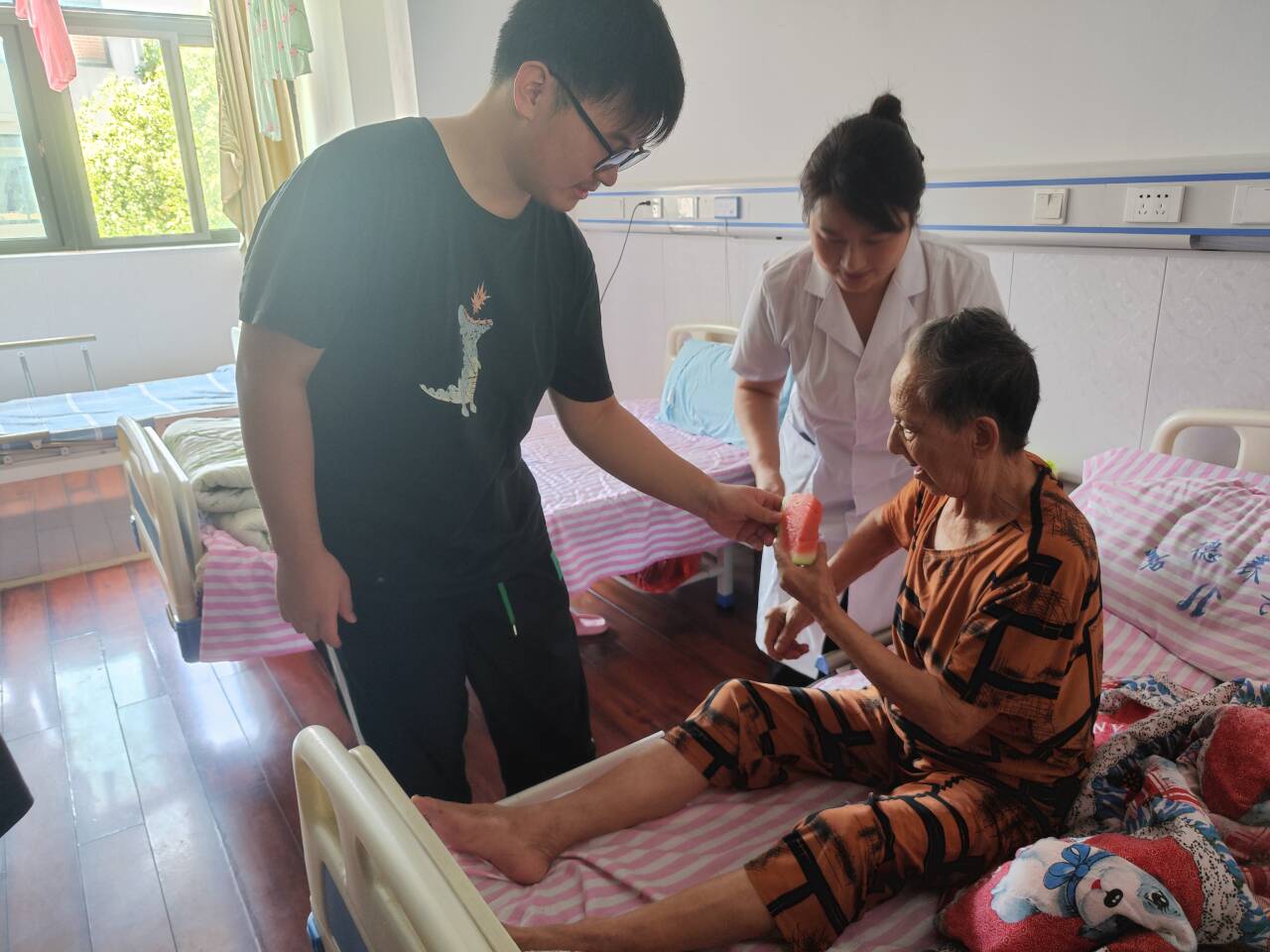 C늹̌WԺ`F_l^Ժ_չϻ