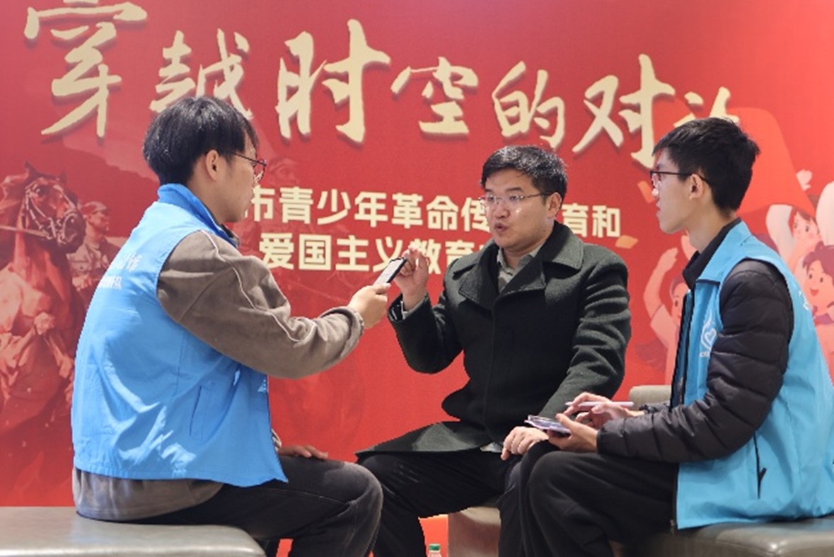 ꝙӢ־FT܊ġ|ϴWСvF}