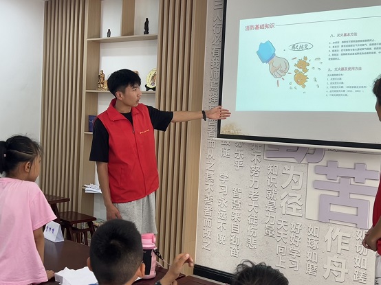 ഺ(dn)(dng)ɣW(xu)^(q)