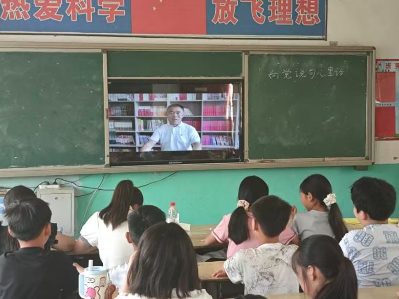 (sh)d(i),ϵP(gun)f Rl(xing)P(gun)fСW(xu)79ս̌W(xu)(dng)o(j)(sh)