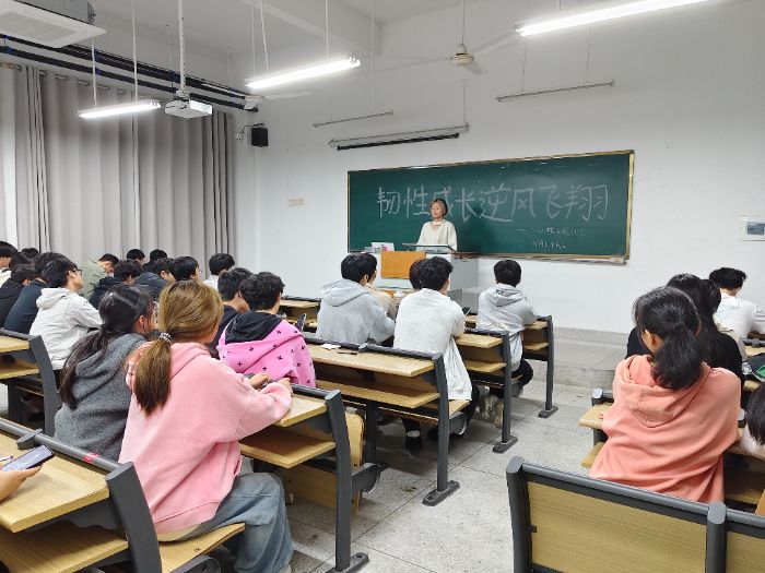 gԳL(zhng)L(fng)w衪W(xu)(hu)c۹衱}(hu)