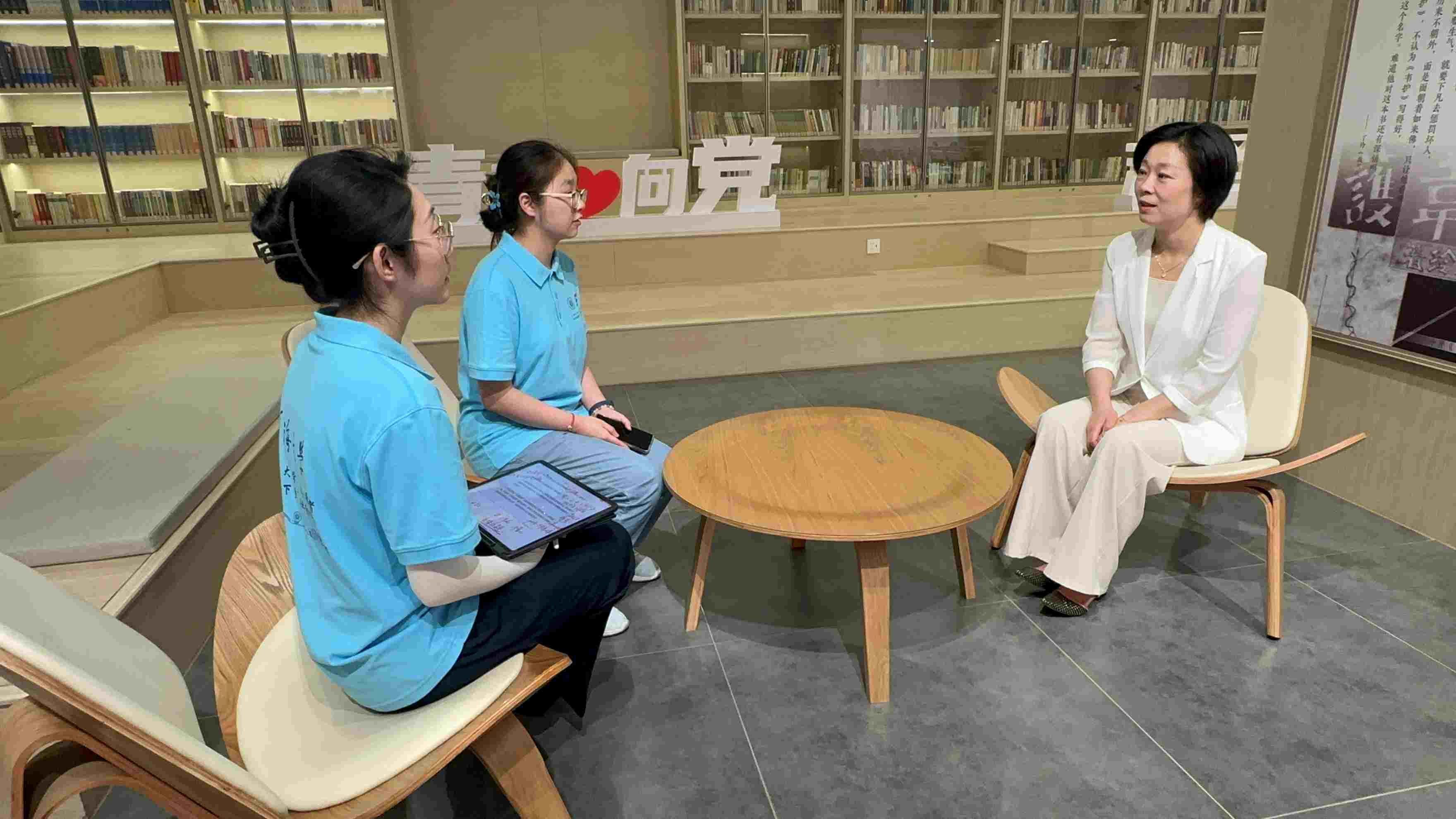 ӺW̽Lܼo^׷ԴLݣbʷԪ˼