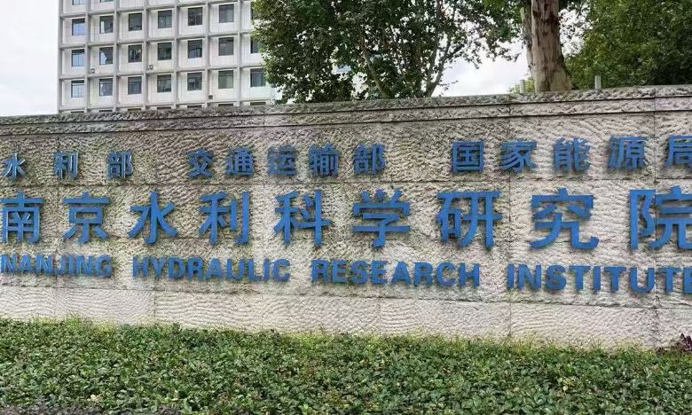 ഺl(xing) ǰ֮ǻ۷(zi)}ӺW(xu)ӸϿԺ_չ`