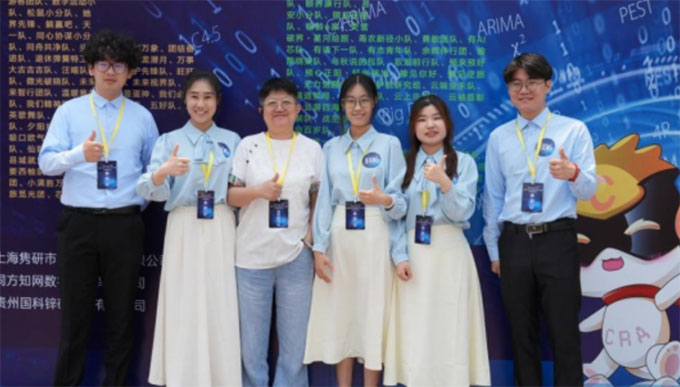 ɽƌW(xu)ڵʮȫ(gu)W(xu)Ј(chng){(dio)cِث@һȪ(jing)