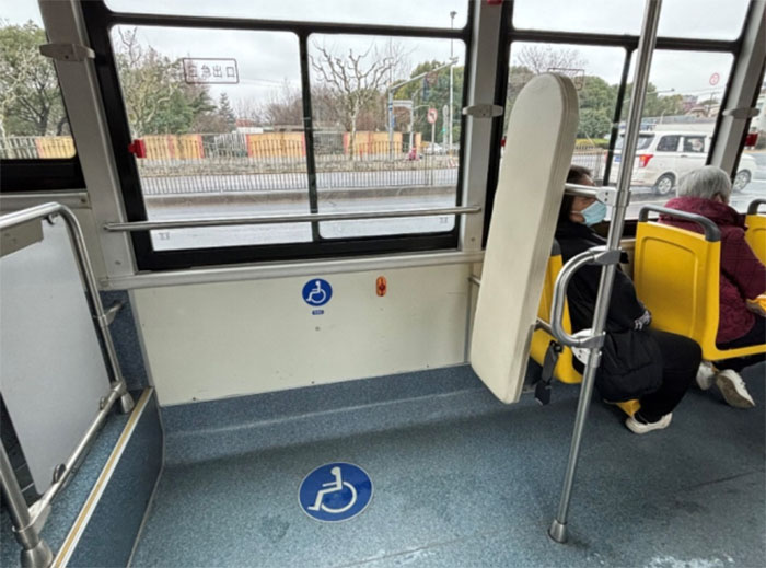 W(xu)ӺУА۟oKƄӟoϵKO(sh)l(f)չ