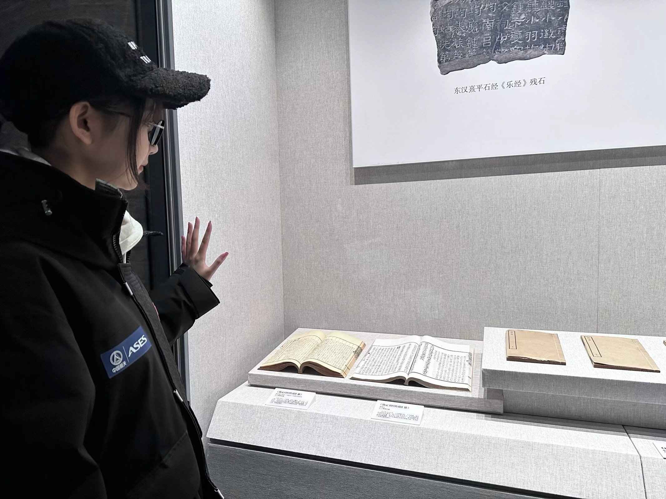 @W(xu)ӺУsm(x)}^_(ki)(li)