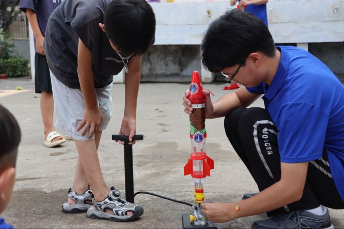 ϿƼWܛWԺСܛ־ԸՈF֧꠸RСW_չɫ֧̻