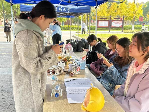 `СGɫУ@׃U錚f(chung)ӈAMĻ