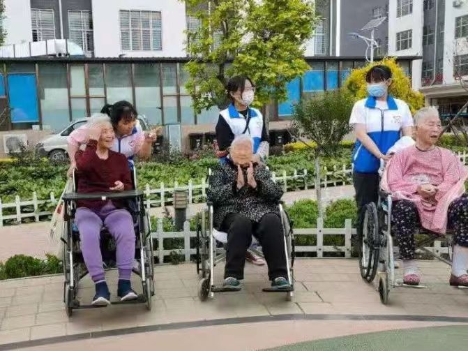 ӱW(xu)`F_չB(yng)oT{(dio)