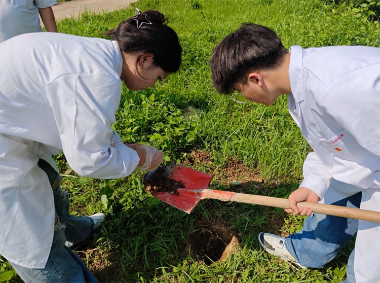 o(h)r(nng)L(zhng)ˮ|(zh)zy(c)M(jn)