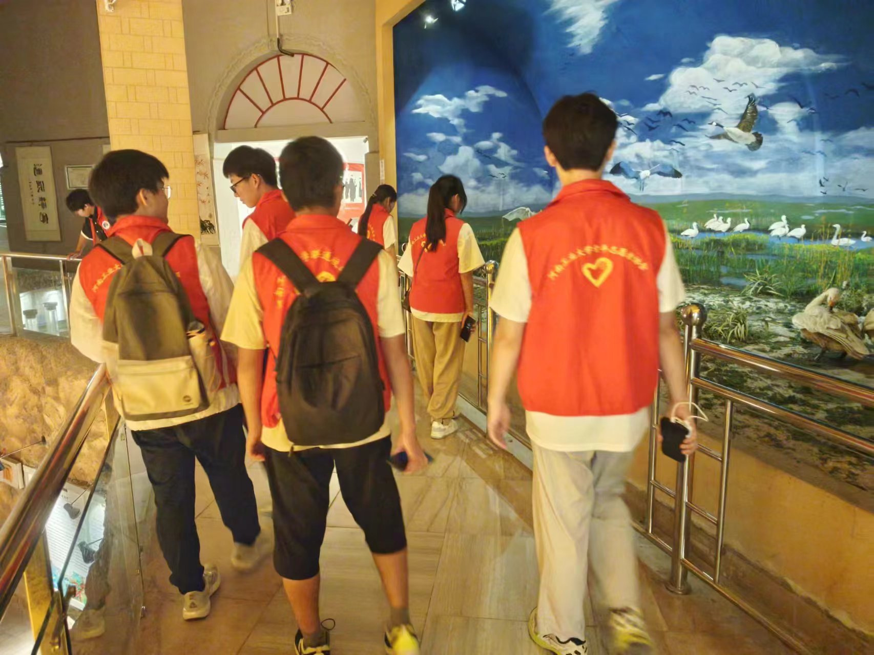 늚֮⣬ԥҊS(hu)(sh)`F(tun)(du)o(h)SӰGˮɽ