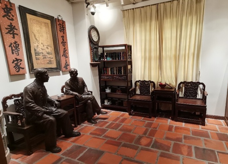 hW(xu)ϢW(xu)Ժ׷tɫE-tɫͨ`̽L^վи