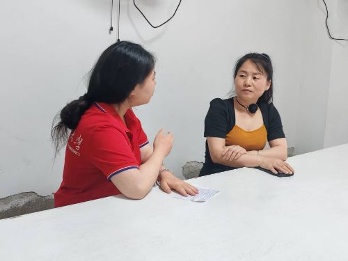 tʯ񡱾`干֮  ϾؔW`F̽Lw仨صĹڰlչ֮·