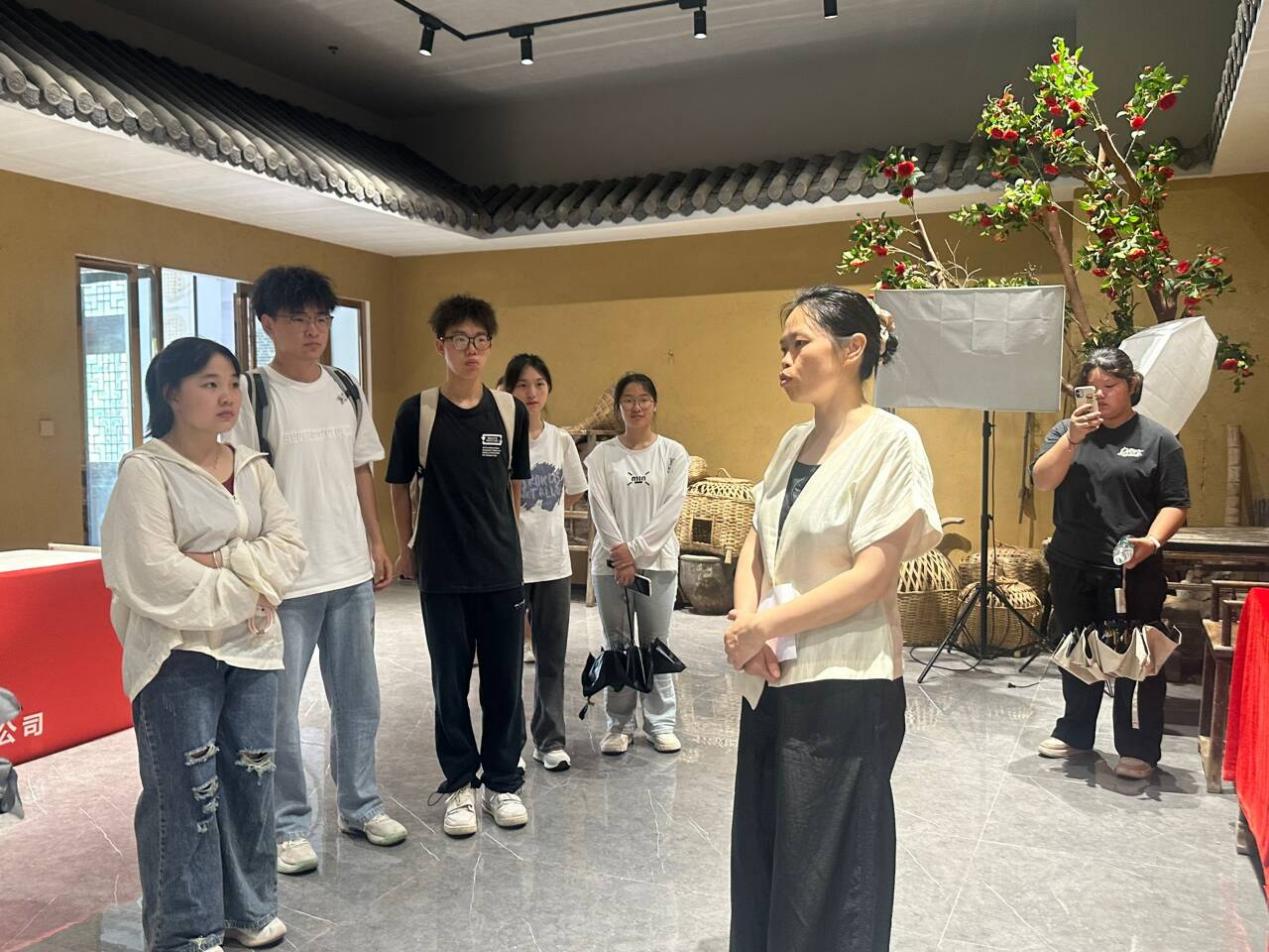 F꠳ɆTYӛ^ vώv|uĚvʷ