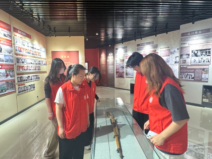 HW(xu)ԺW(xu)ӡl(xing)y๲ڂмtɫ