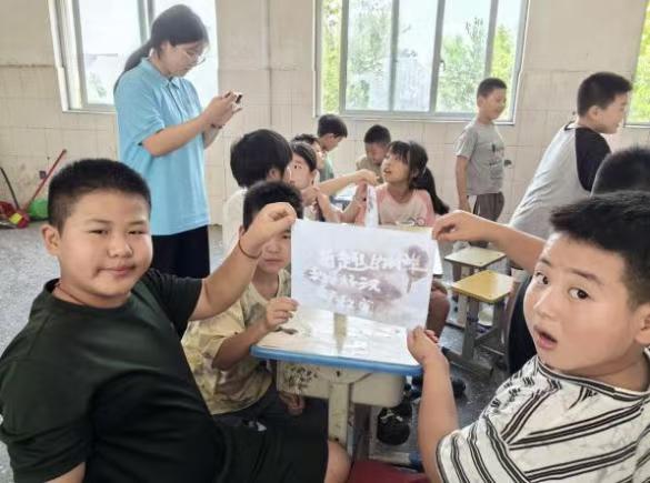 ӺWWԺM^֧̌`FȤζ_viƌWW