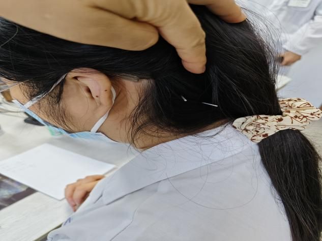 D(w)꠳ɆTHwᘾġκͨӍTz