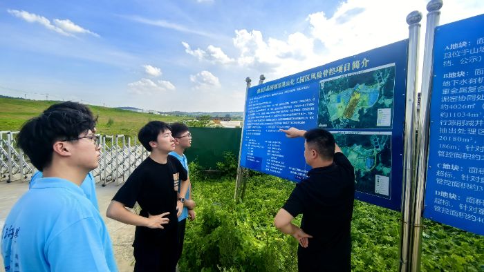 W(xu)Є(dng)ӝˮl(xing)̼B(ti)·ഺEKGɫD(zhun)D