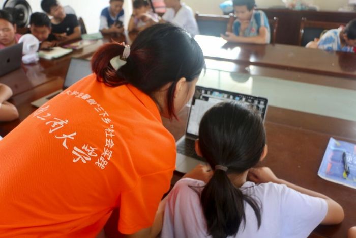  AIӰͯ ƼнlҰ ɽ̷_չAIӰrՔ[ɡƼ`