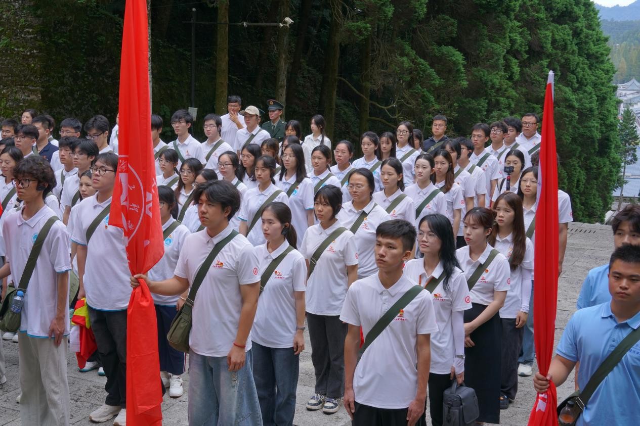 ЌW(xu) tɫСϹ̌W(xu)Ժýǻ(sh)`F(tun)ɽʿ@