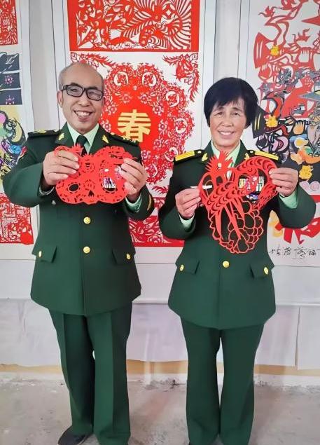 宋兵前夫妻合照