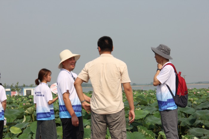 t(y)ˎW(xu)ֱꡱ(sh)`F(tun)ഺ`l(xing)·tɫ