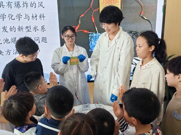 СѺ͌`FɆTһˮϵ늳،򞡣܎ D