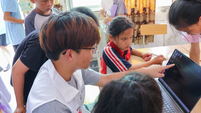 ͬС_չӋCջxܬlWӿƼJ֪