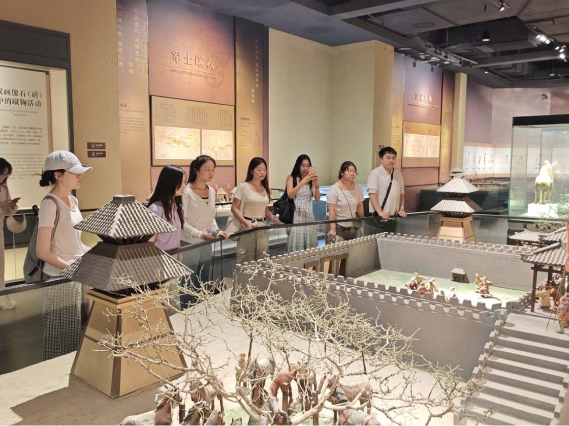 ഺ֮̽R퍣Z֮ɽ|W(xu)R퍡ʰ⡱`FЌW(xu)RĻ^o(j)