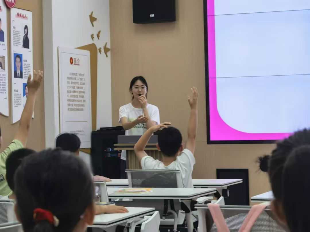 ɽ|W϶񠖺VW` | ڝϳ֮^_չ֪ͯRv