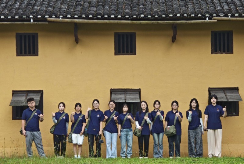 nõ^̣Q(mo)Ժh(yun)·