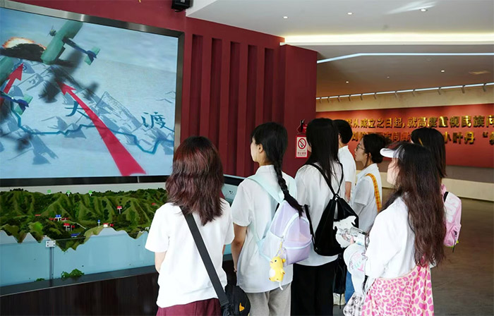 ഺEӡɽɴW(xu)ښvʷscr}ЈԶ